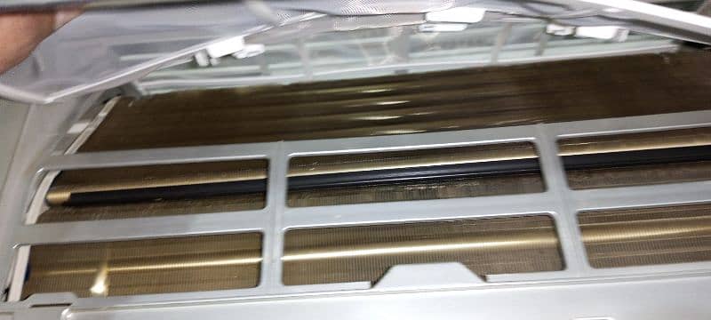 Gree G10 Inverter ac 2 ton 17