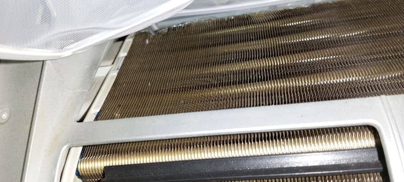 Gree G10 Inverter ac 2 ton 18
