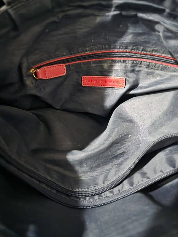 shoulder tote bag by tommy hilfiger 2
