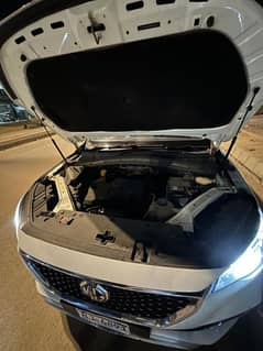 MG