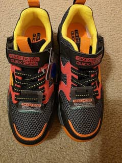 orignal sketchers shoes