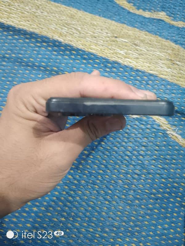 Infinix Hot 30 8+8/128 2
