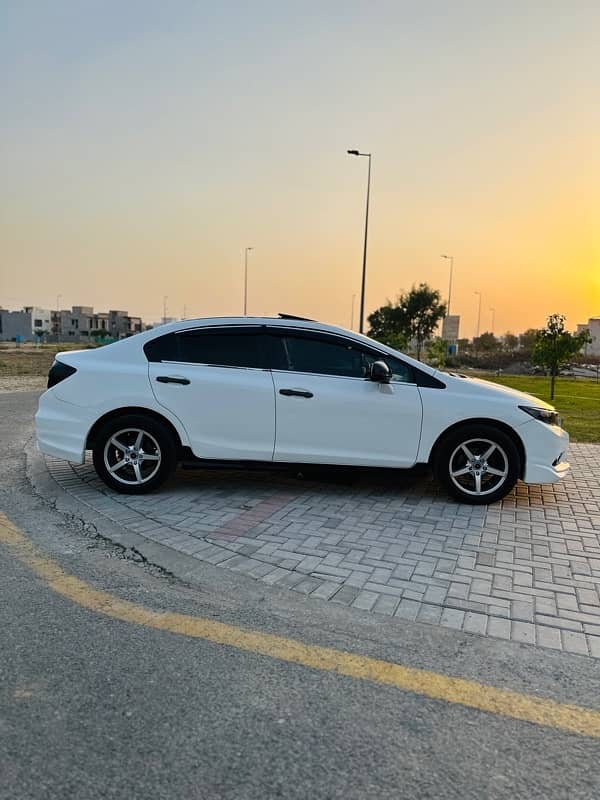 Honda Civic Prosmetic 2013 1