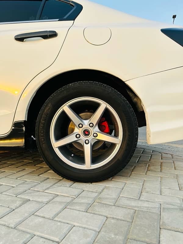 Honda Civic Prosmetic 2013 6