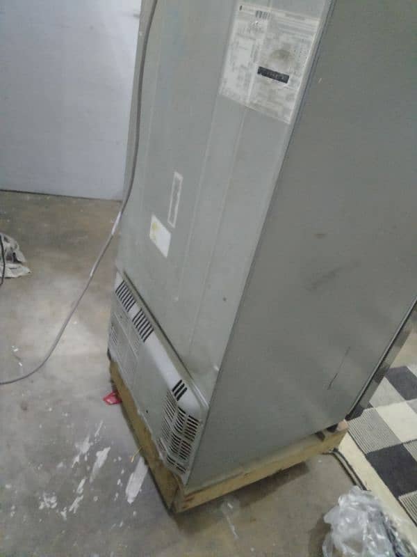 REFRIGERATOR Sale 3