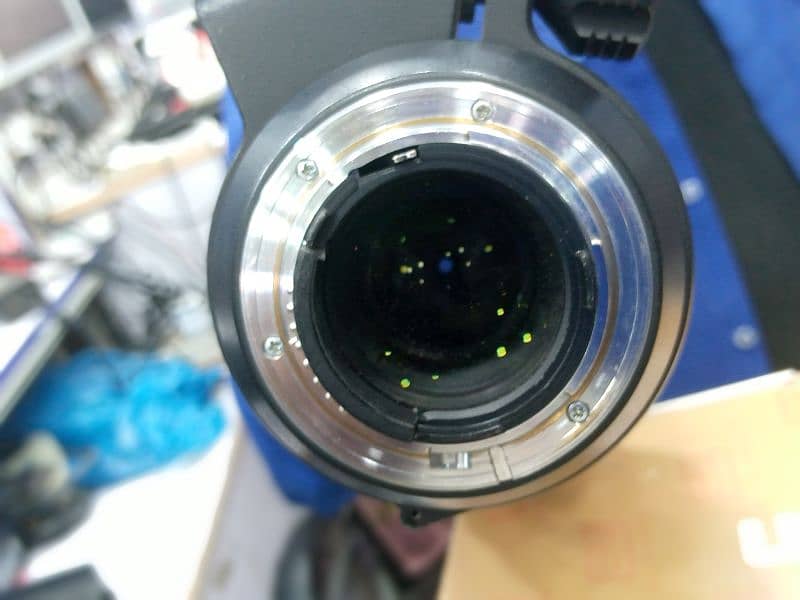| Tamron 70-200mm F/2.8 for Nikon mount 0