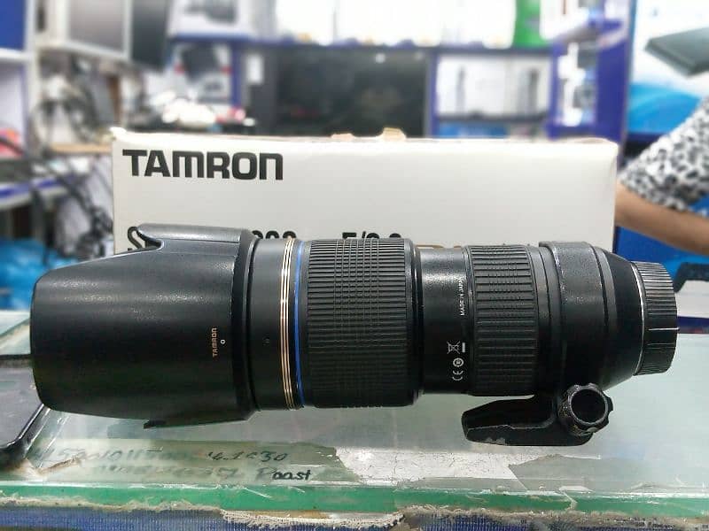 | Tamron 70-200mm F/2.8 for Nikon mount 5