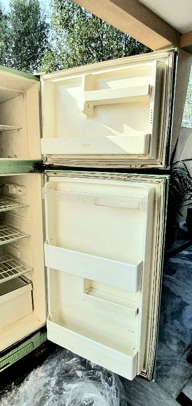 Singer refrigerator 6