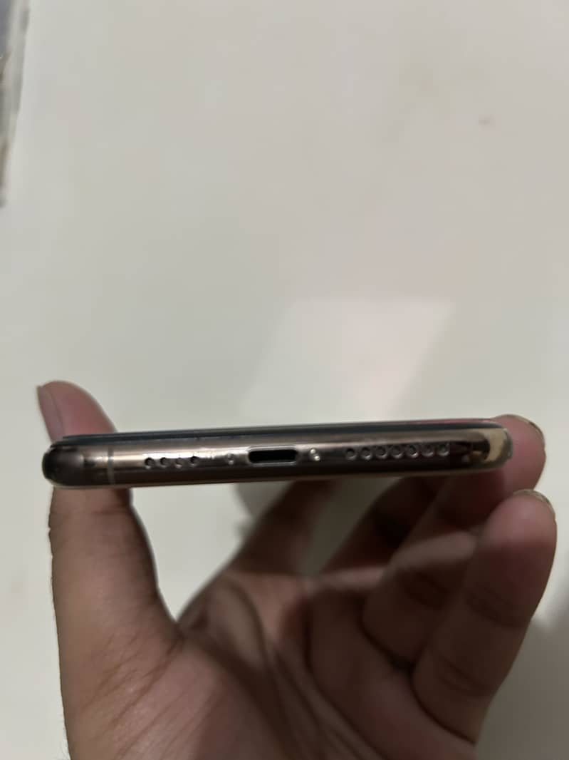 iPhone xsmax pta Approved 256gb 2
