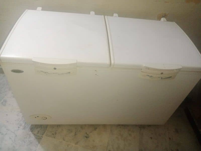 Waves Deep freezer (345_3864_641 1
