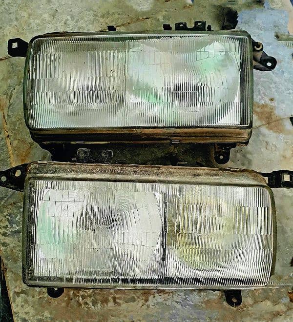 Land Cruiser 1996, 80 Series Head Lights with Parking 0