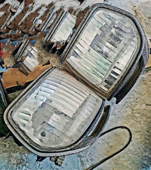 Land Cruiser 1996, 80 Series Head Lights with Parking 1