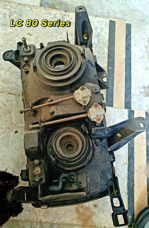 Land Cruiser 1996, 80 Series Head Lights with Parking 2