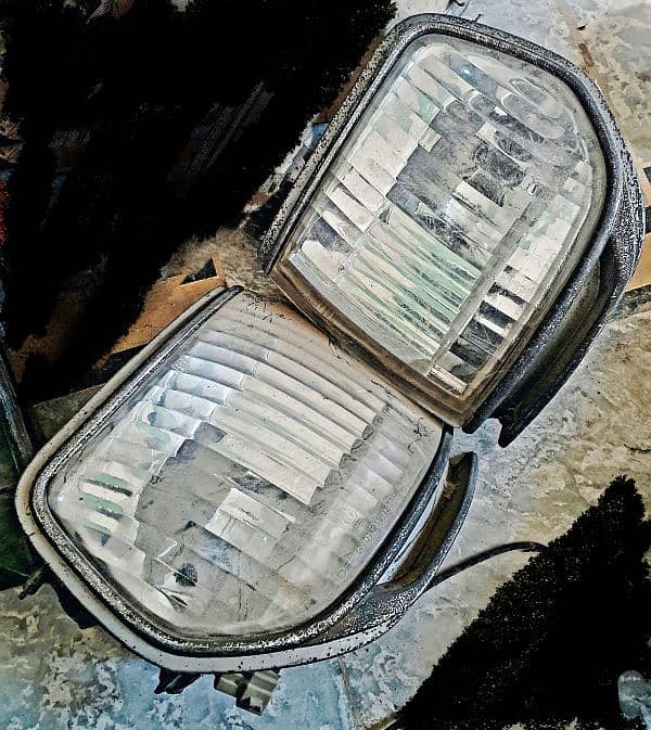 Land Cruiser 1996, 80 Series Head Lights with Parking 4