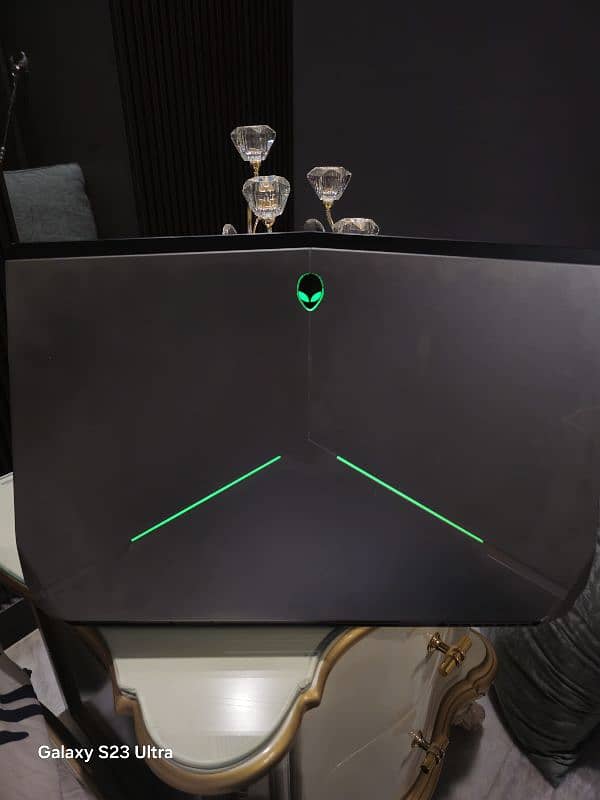 Alienware corei7 4 gen 16gb ram 512 gb ssd 4 nvidia graphic card 0
