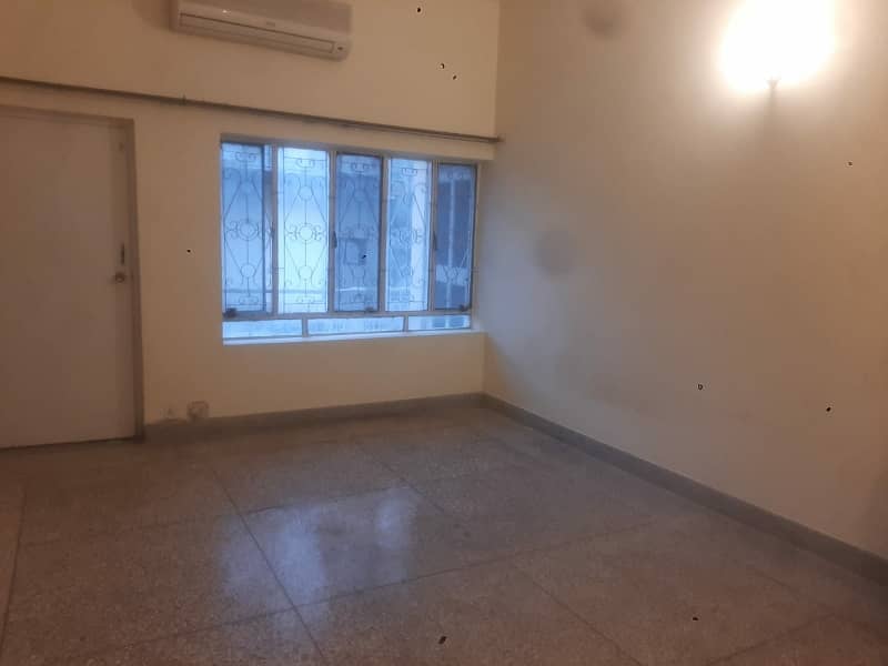 G9/1 40x80,Sun Face Double Storey House For Sale 4