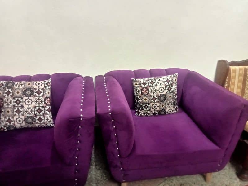 5 seater new sofa 1