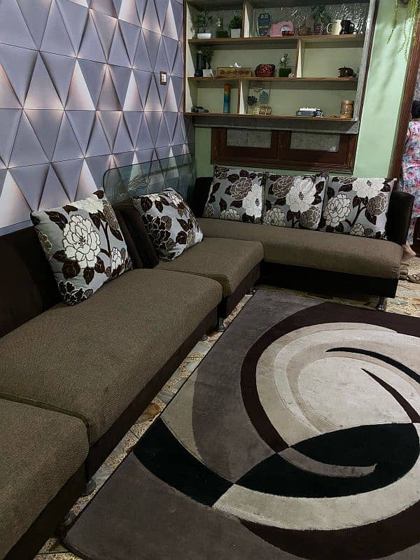 7 seater sofa set with table and cushions 0
