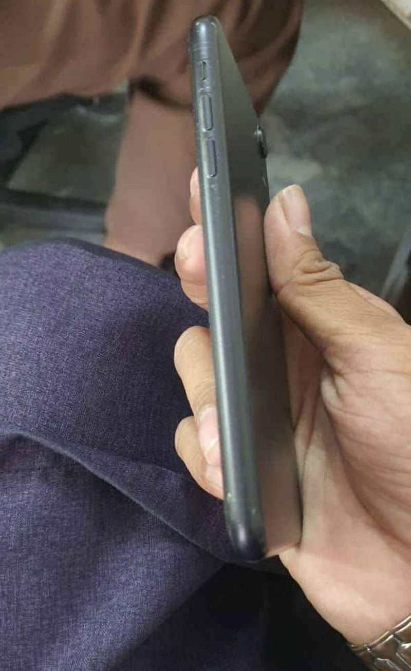 I phone xr 64gb exchange possible 2