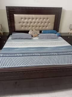 Wooden bed set