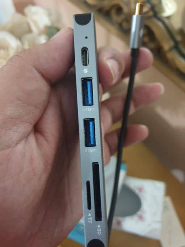 Aukey 4K HDMI 7-in-1 USB-C Hub MacBook Air 2018 MacBook Pro /2017/2018 8