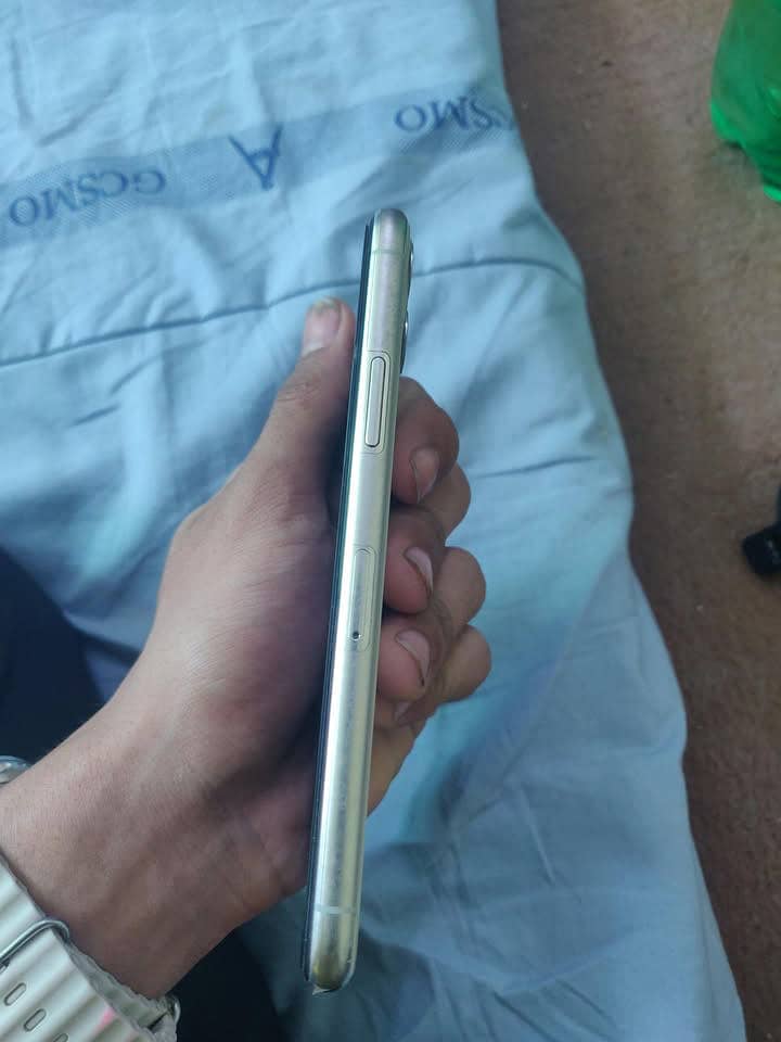 I phone 11 pro non pta 1