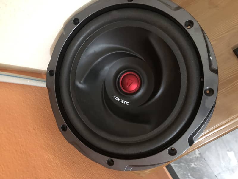 Woofer 4