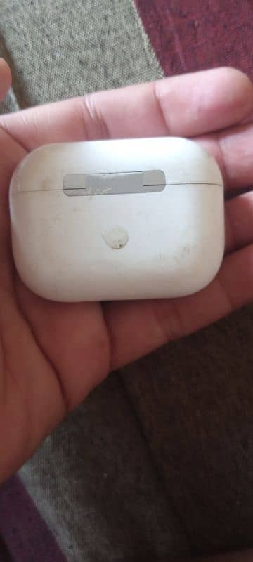 Apple airpode pro (3rd generation). 0