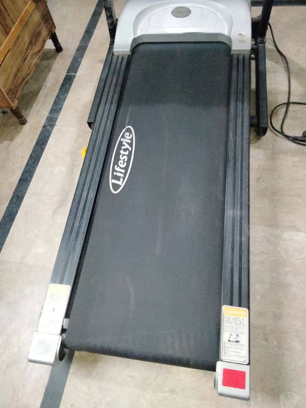 Electric treadmill 1
