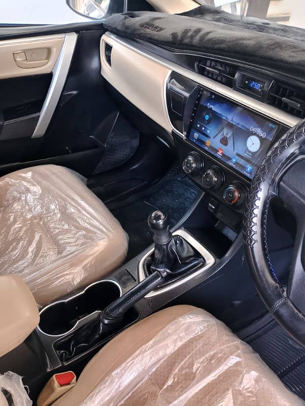 Toyota Corolla GLI 2016 end GLI new key manual full orignal guranted 9