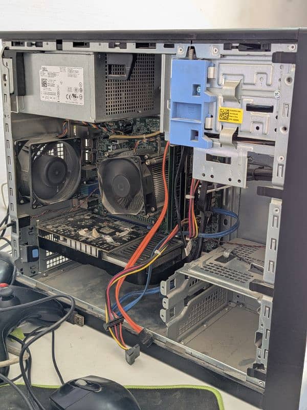 Dell core I5 4th Gen Gaming Pc 16gb ram 1gb graphics card 3