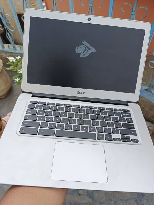 CHROMEBOOKS 03068360633 1