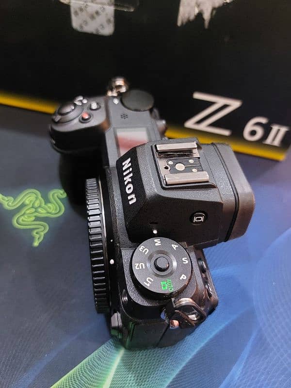 Nikon Z6 ii body like new 3