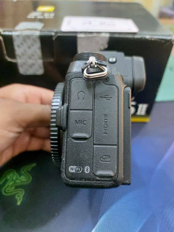 Nikon Z6 ii body like new 9