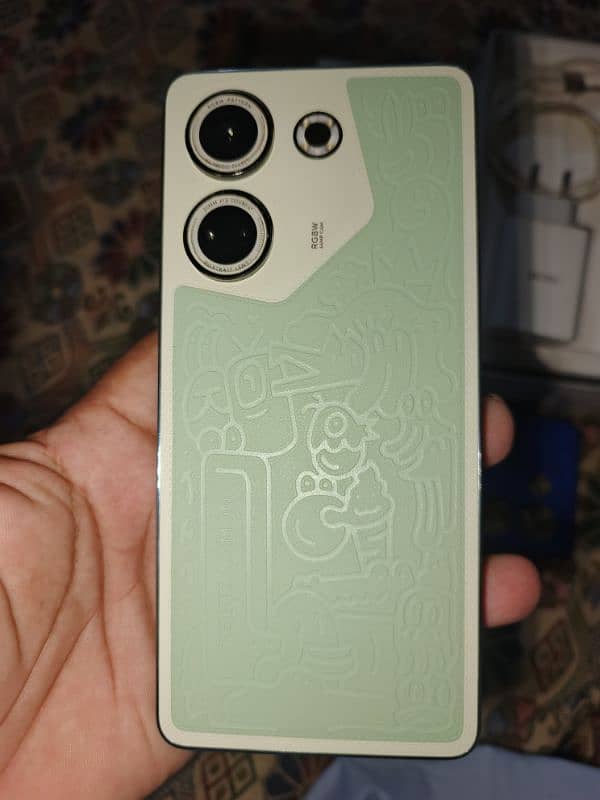 Tecno camon 20 8+8 256 1