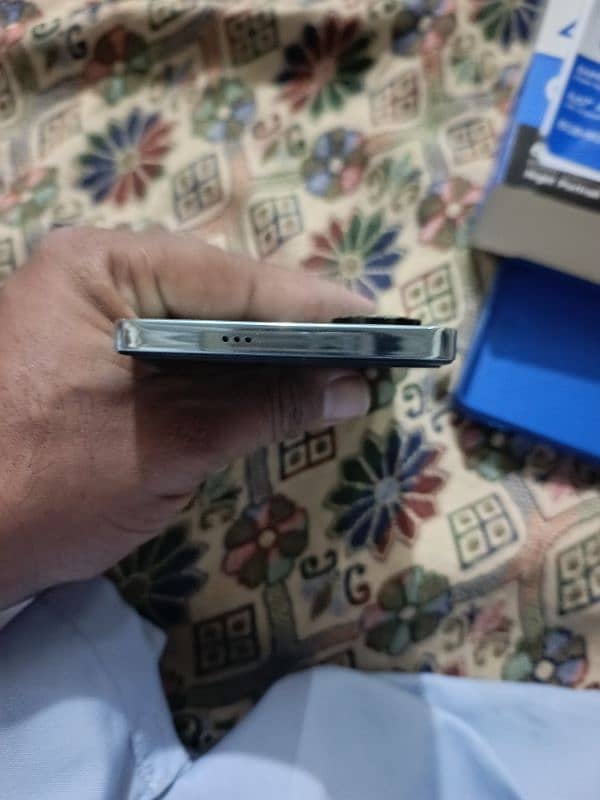 Tecno camon 20 8+8 256 5
