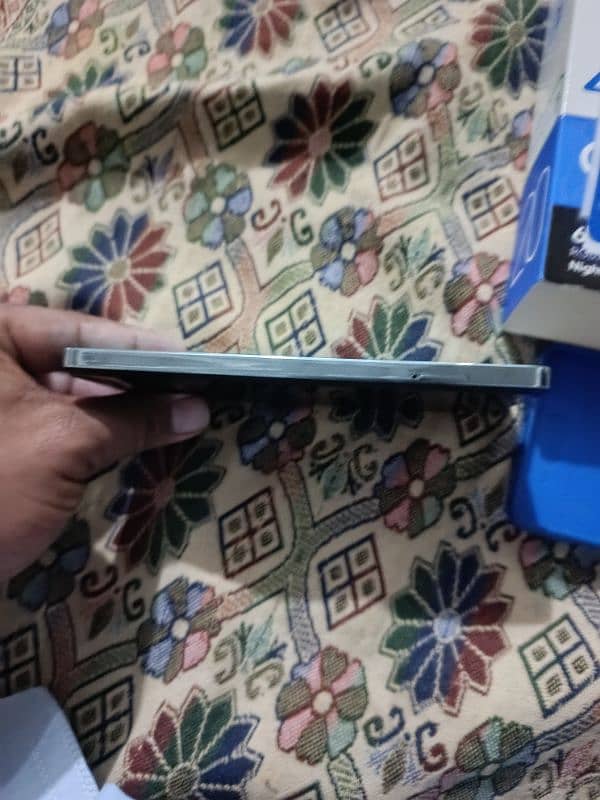 Tecno camon 20 8+8 256 9