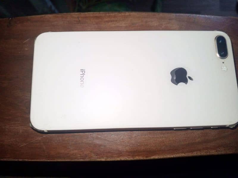 iphone 8 plus 3