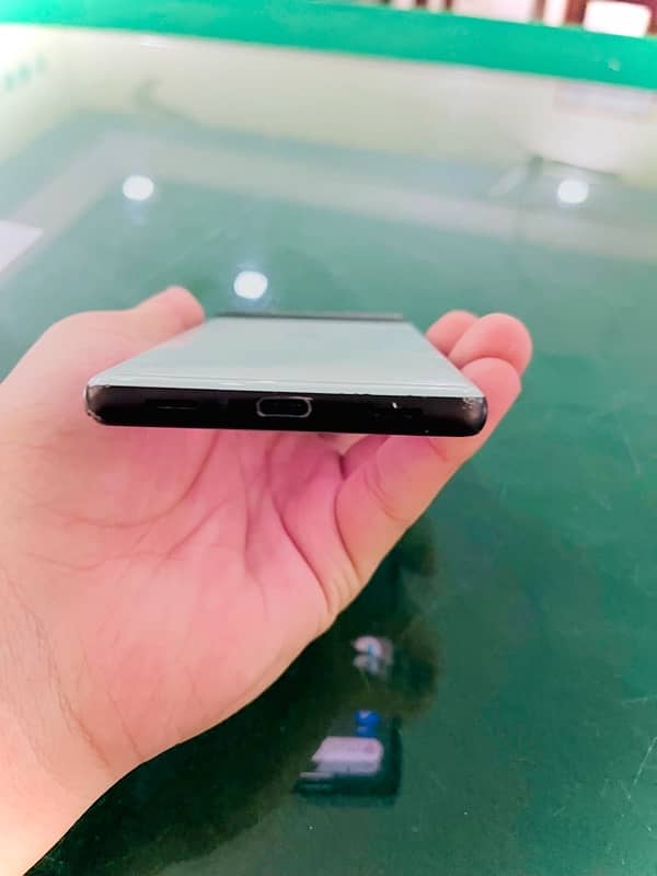 Google pixel 6aa 4