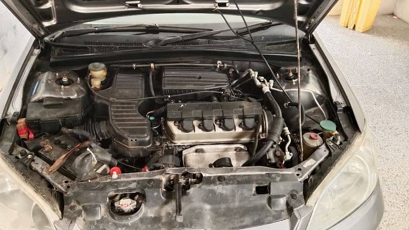 Honda Civic EXi 2005 13