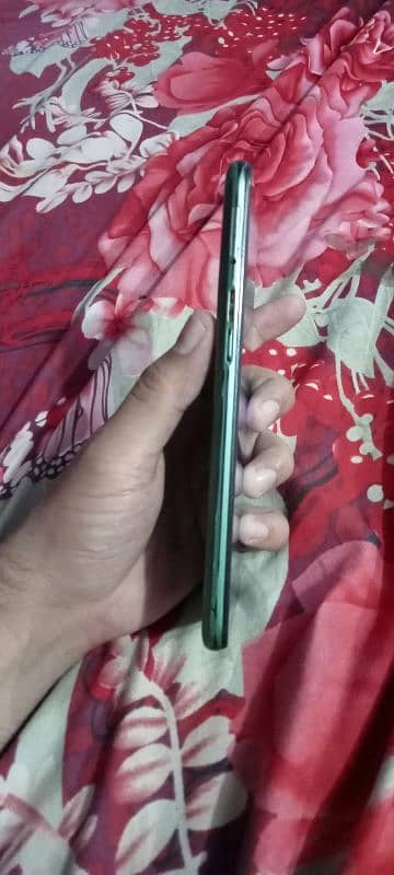 realme 6i 4/128gb set only 9
