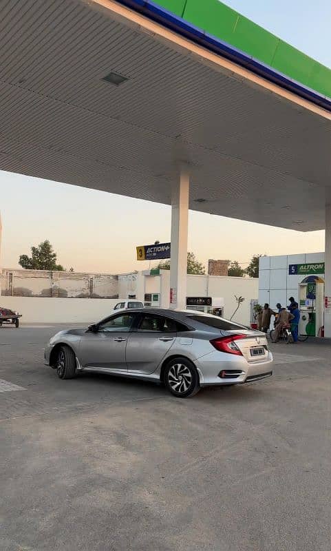 Honda Civic Oriel 2017 2