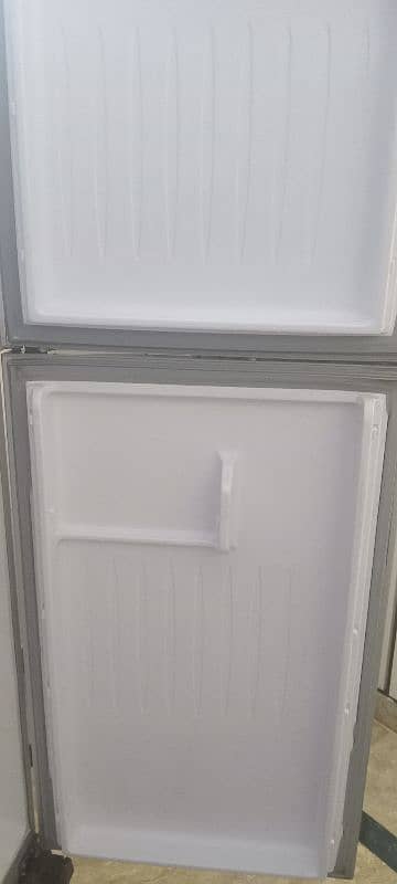 Orient Fridge like new condition 5