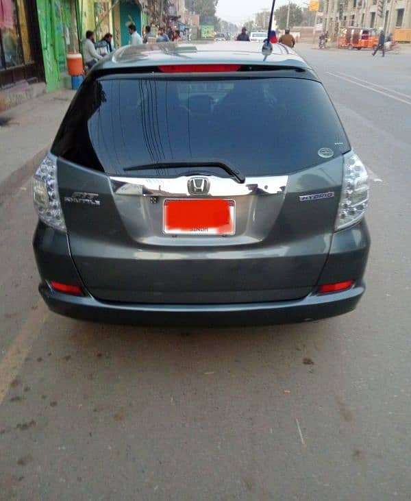 Honda Fit Shuttle 2012/2016(Full Option) 2