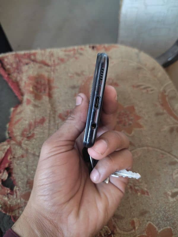 Samsung a51 9/10 6/128 urgent sale 3