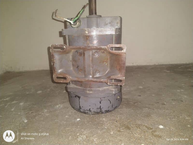Italian motor single phase two way 0