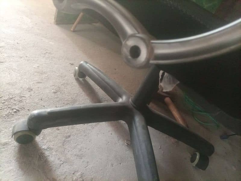 office chair 0