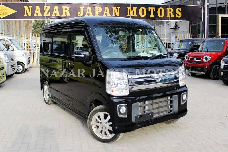 Nissan Clipper Rio NV100 G High Roof Model  2019 0