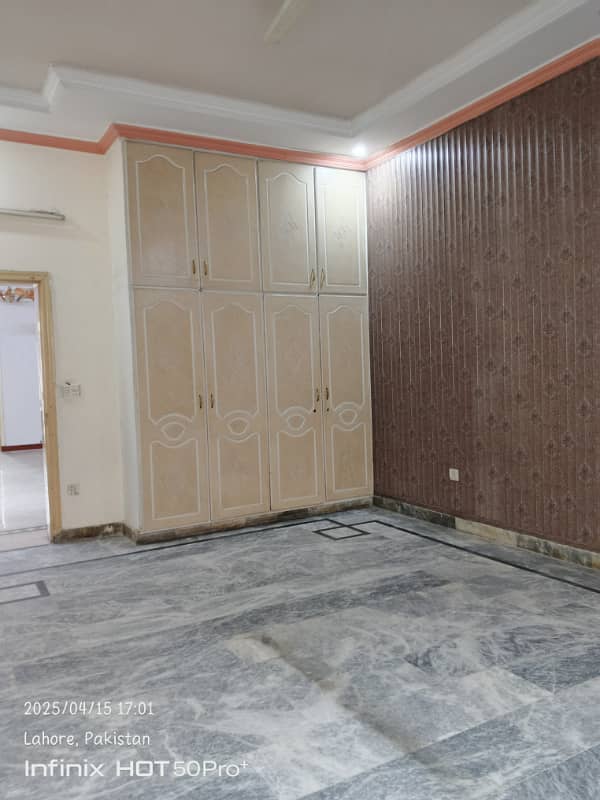 12 Marla Upper Portion For Rent J3 Johar Town 6