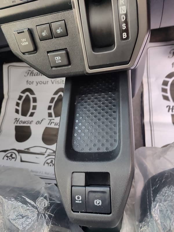 Daihatsu Taft 2021 10